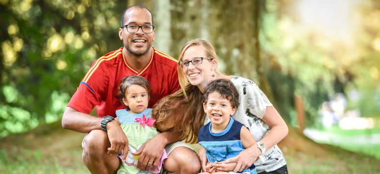 gasparij_123RF Stock Photo Happy family